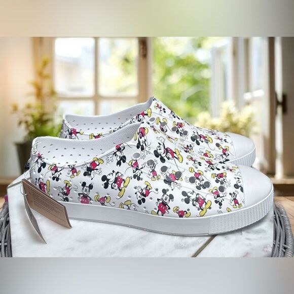 NWT Native X Disney Jefferson Mickey Mouse Water Shoes size Mens 11 Women’s 13 - Picture 2 of 12